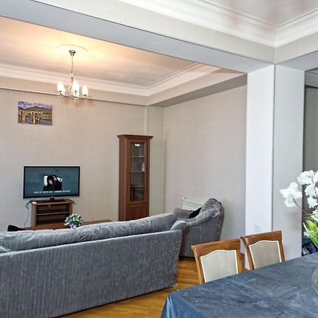 Mayden Family Apartment Bakoe Buitenkant foto